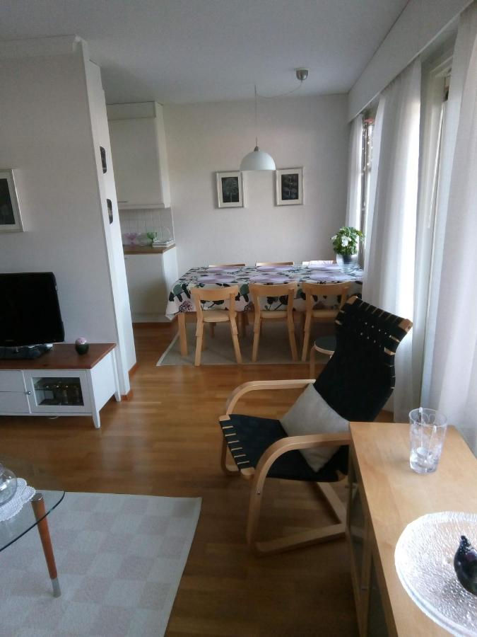 Cozy Two Room Apartment With Sauna Hyvinkaa ภายนอก รูปภาพ